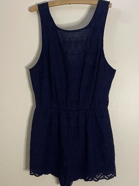 BB Dakota Navy Eyelet Lace Romper NWT Size 4